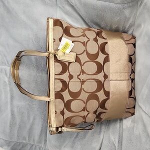 NEW Coach Signature tote